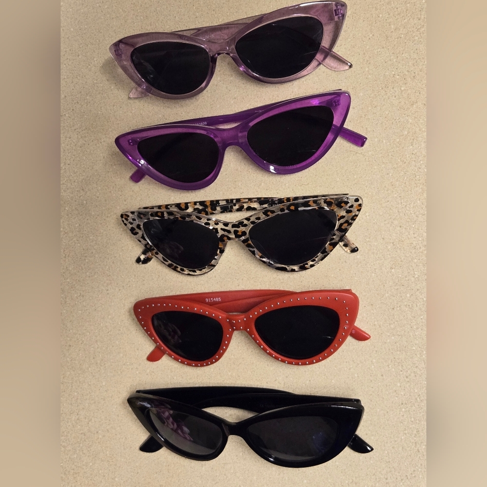 Stylish Cat-Eye Sunglasses Set Of 5 Purple, Black, Animal Print, Red